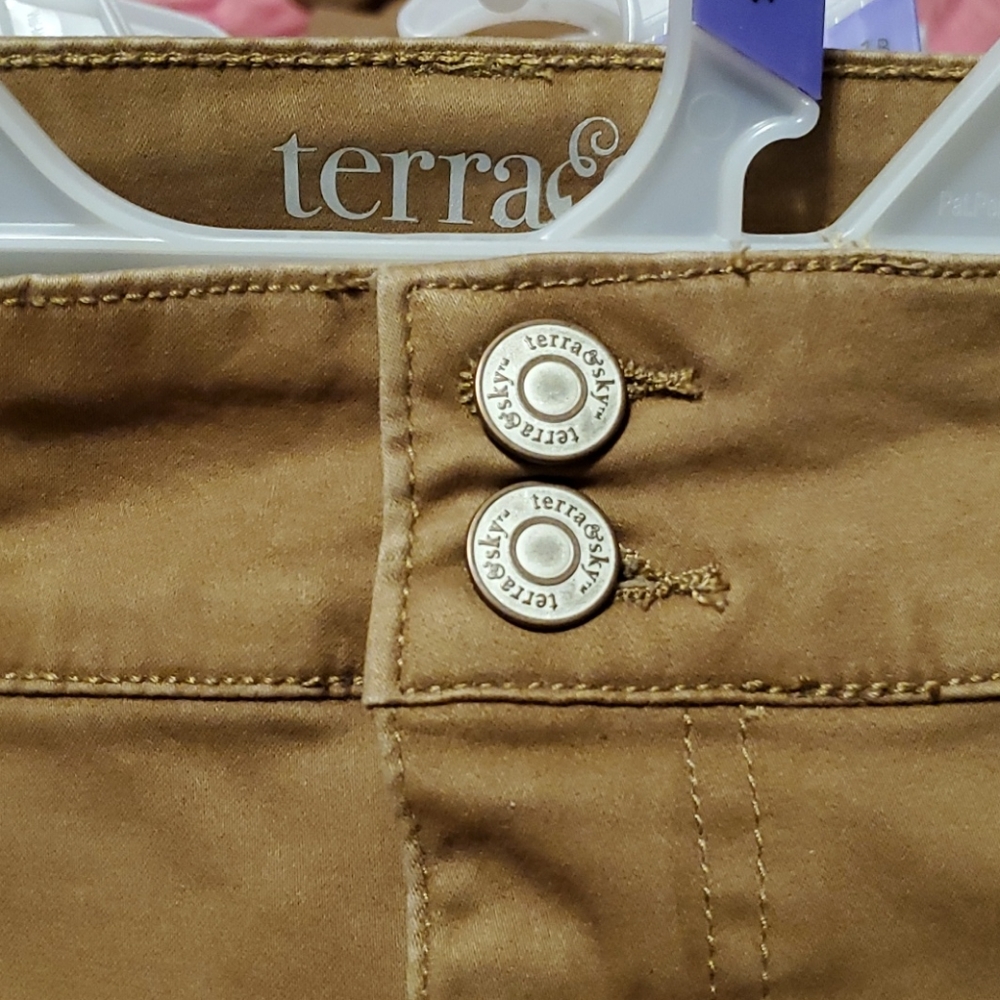 TERRA AND SKY SKINNY MID-RISE CARGO PANTS ๐ - Picture 6 of 10